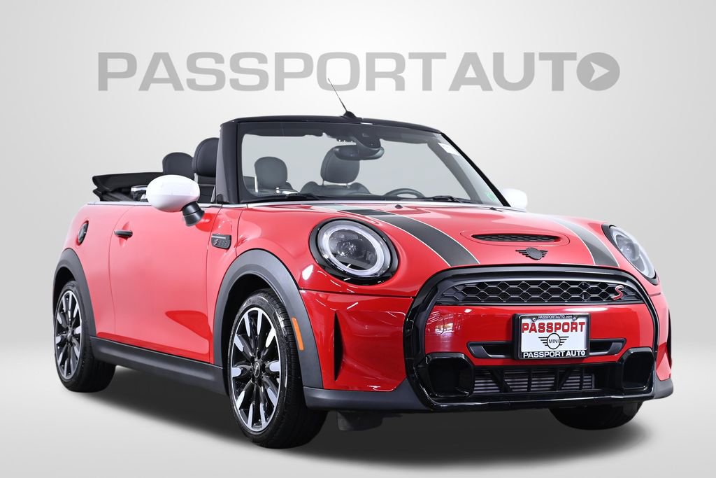 Used 2023 MINI Cooper S image 3