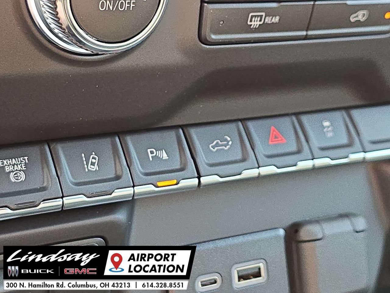 New 2026 GMC Sierra 2500 Pro w/ 1SA Pro Safety Plus Package AWD/4WD image 36