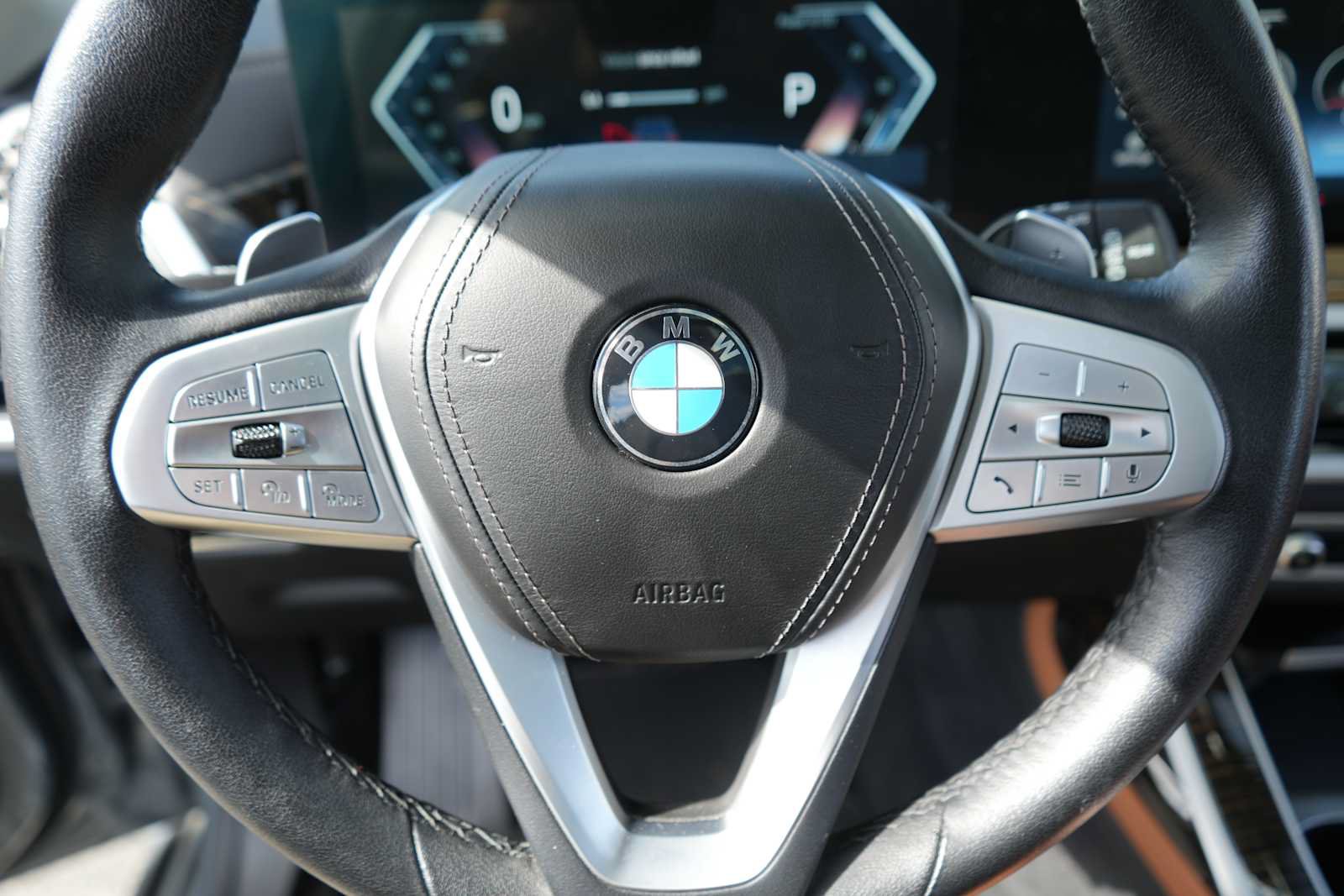 Used 2023 BMW X7 xDrive40i AWD/4WD image 17