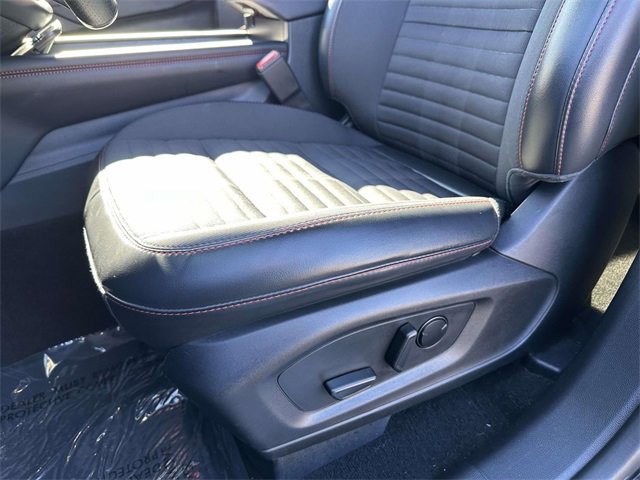 Used 2025 Ford Explorer ST-Line image 17