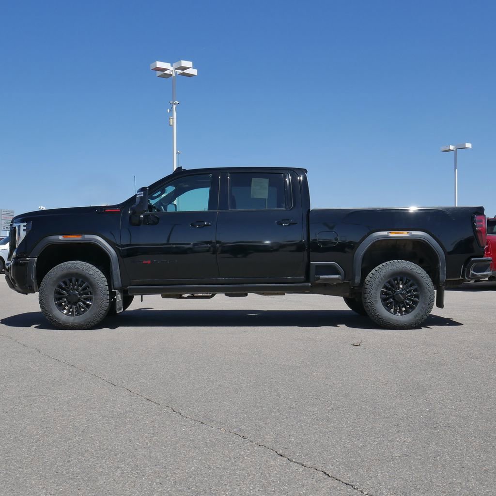 Used 2024 GMC Sierra 2500 AT4X AWD/4WD image 8