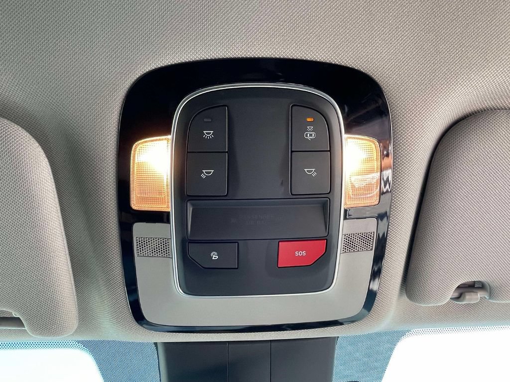 Used 2023 Hyundai Santa Fe SEL AWD/4WD image 31