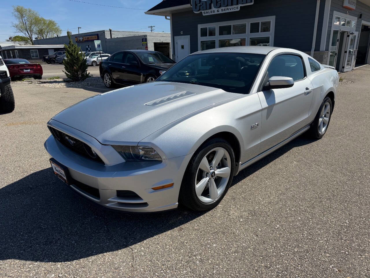 Used 2013 Ford Mustang GT Premium w/ Security Pkg RWD image 1