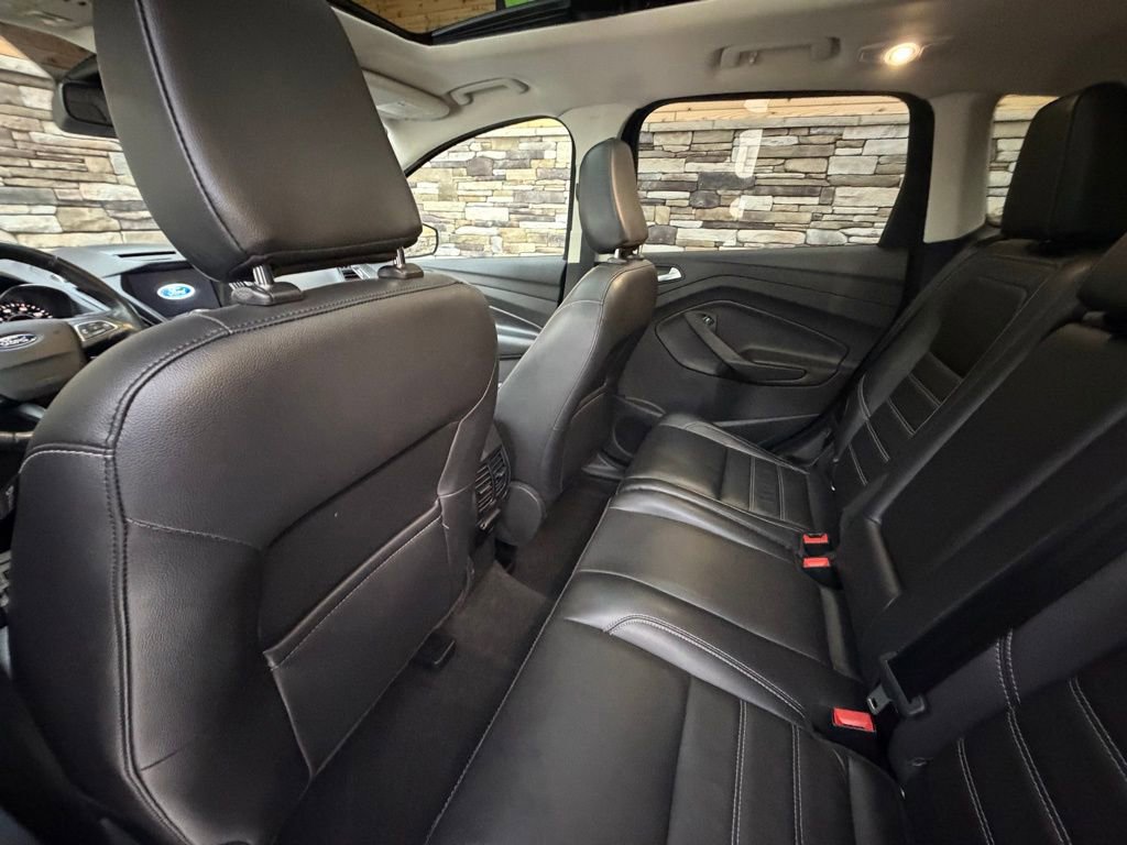 Used 2018 Ford Escape Titanium w/ Ford Safe & Smart Package AWD/4WD image 29