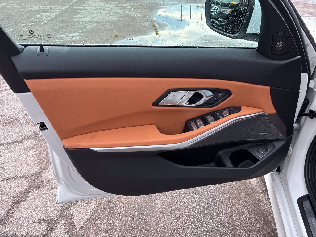 New 2026 BMW 330i xDrive Sedan w/ Premium Package AWD/4WD image 10