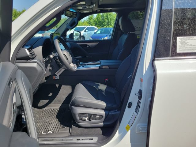 New 2026 Lexus LX 700h F Sport AWD/4WD image 16
