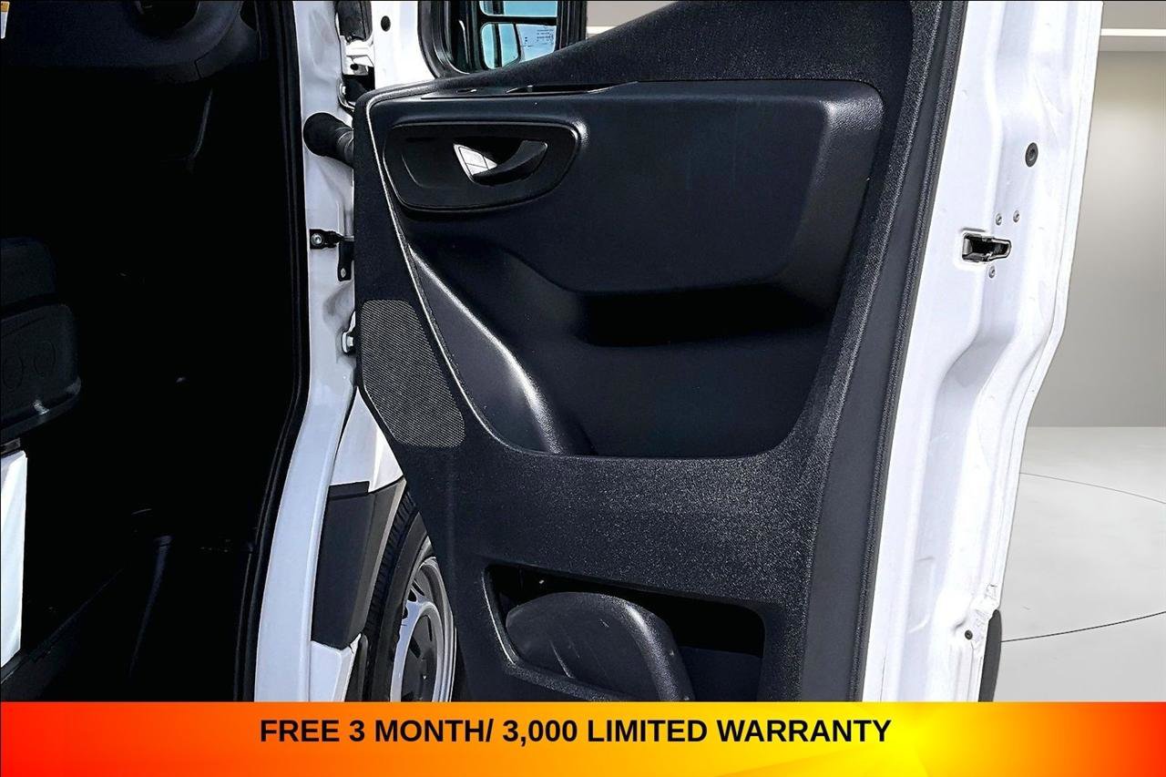 Used 2024 Mercedes-Benz Sprinter 2500 w/ Acoustic Package image 22