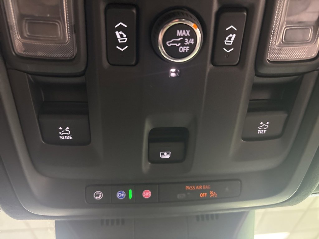 Used 2024 Cadillac Escalade Sport Platinum image 28