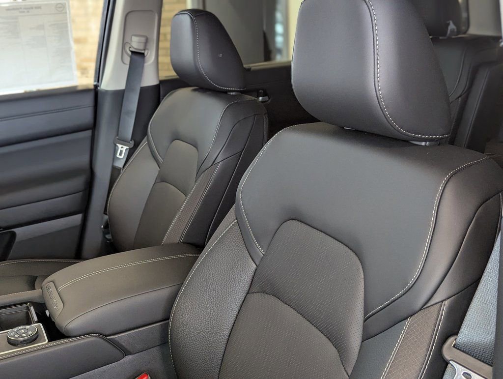 New 2026 Nissan Pathfinder SL image 23
