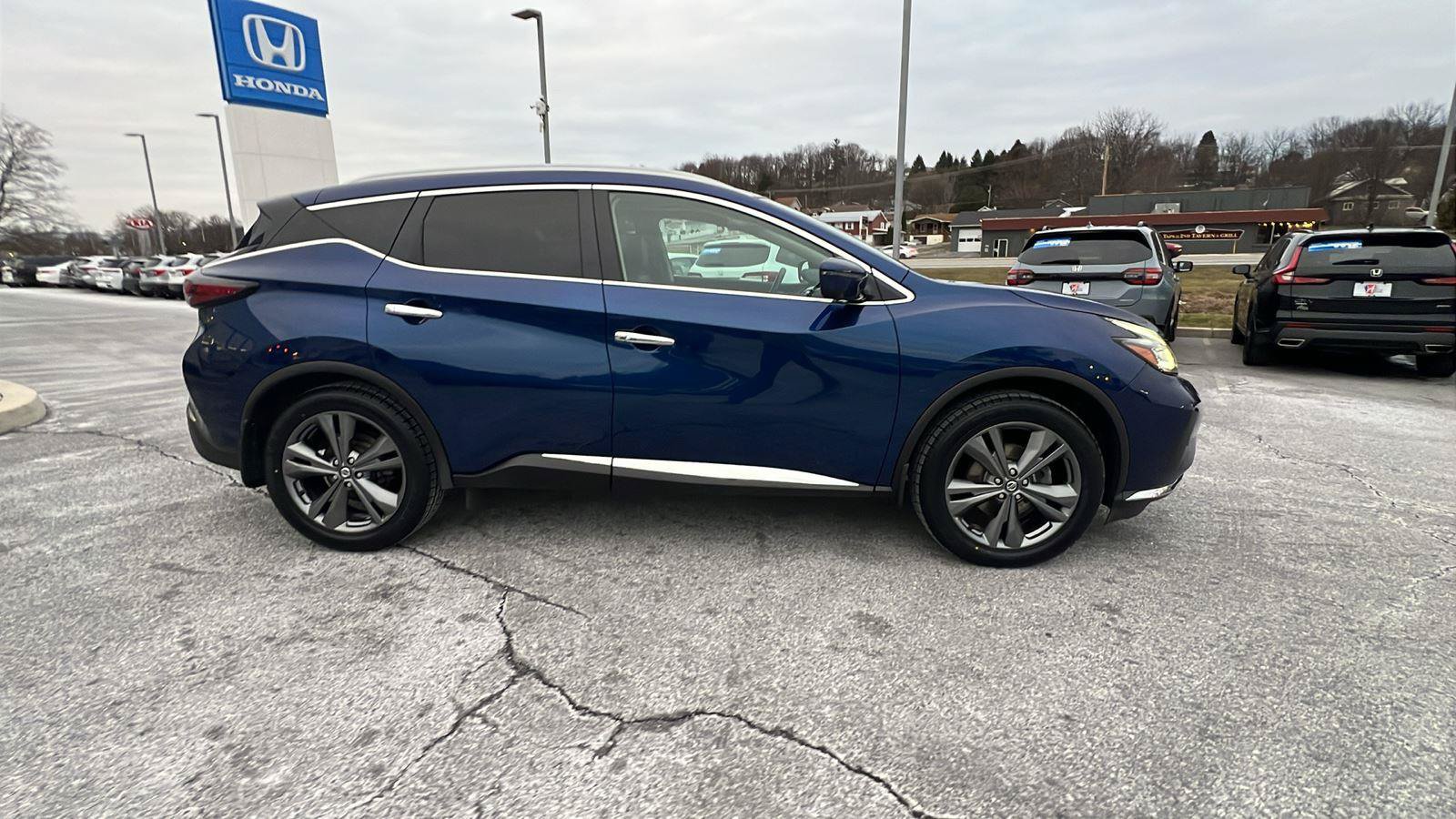 Used 2021 Nissan Murano Platinum w/ Cargo Package AWD/4WD image 3