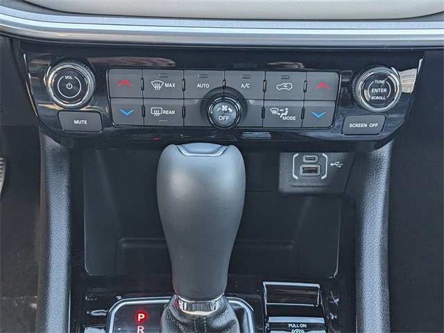 New 2025 Jeep Compass Limited w/ Sun & Sound Group image 15