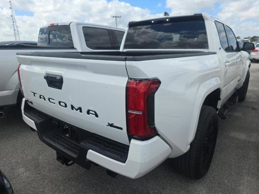 Used 2024 Toyota Tacoma SR5 image 3