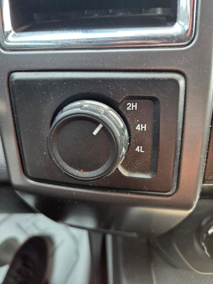 Used 2016 Ford F150 XLT w/ Equipment Group 302A Luxury image 25