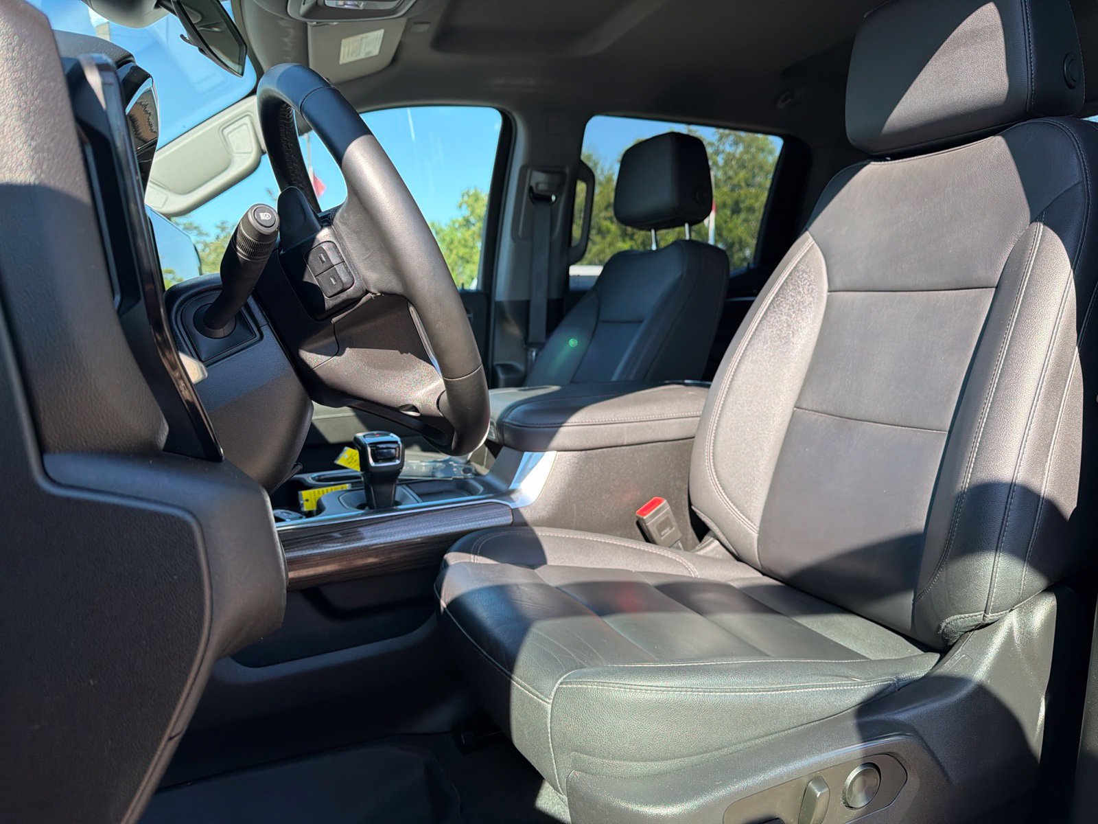 Used 2024 Chevrolet Silverado 1500 RST w/ Convenience Package II RWD image 8