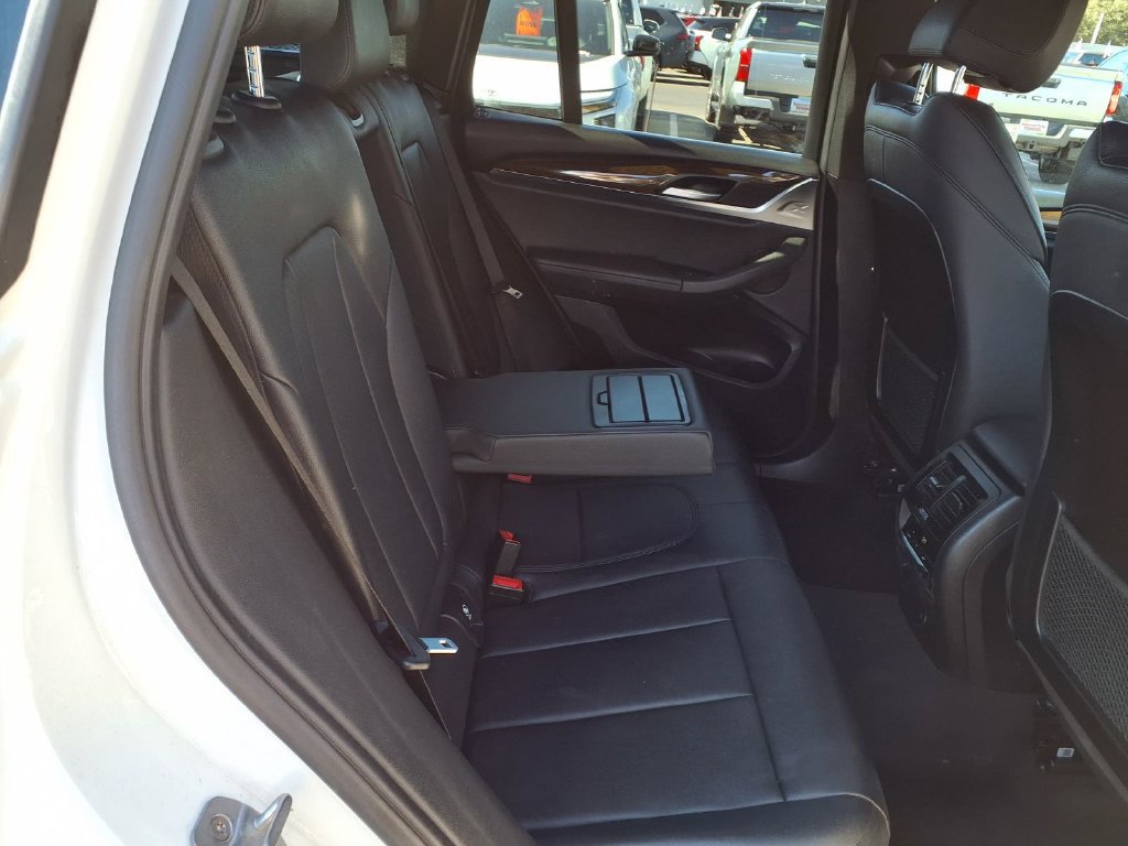 Used 2018 BMW X3 xDrive30i AWD/4WD image 25