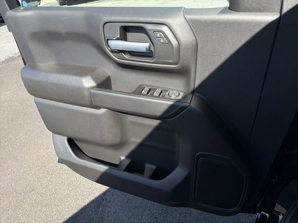 New 2026 Chevrolet Silverado 1500 Custom RWD image 14