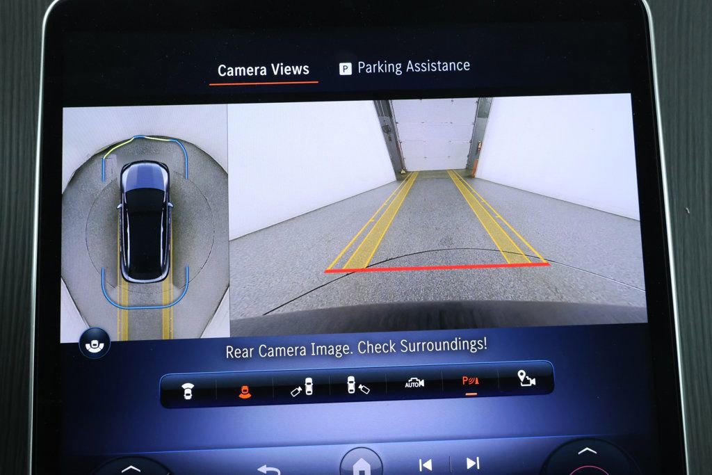 Used 2023 Mercedes-Benz EQE 500 4MATIC SUV image 17