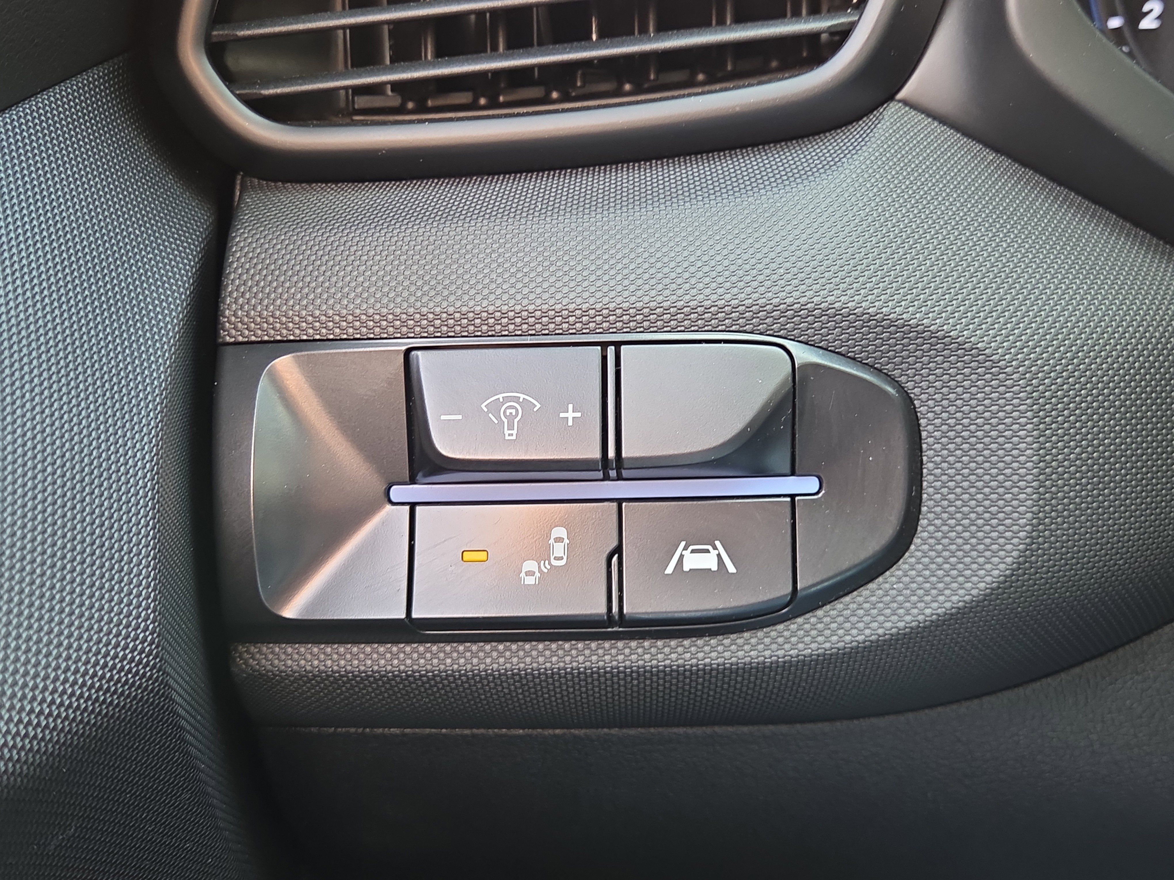 Used 2021 Hyundai Veloster N image 25