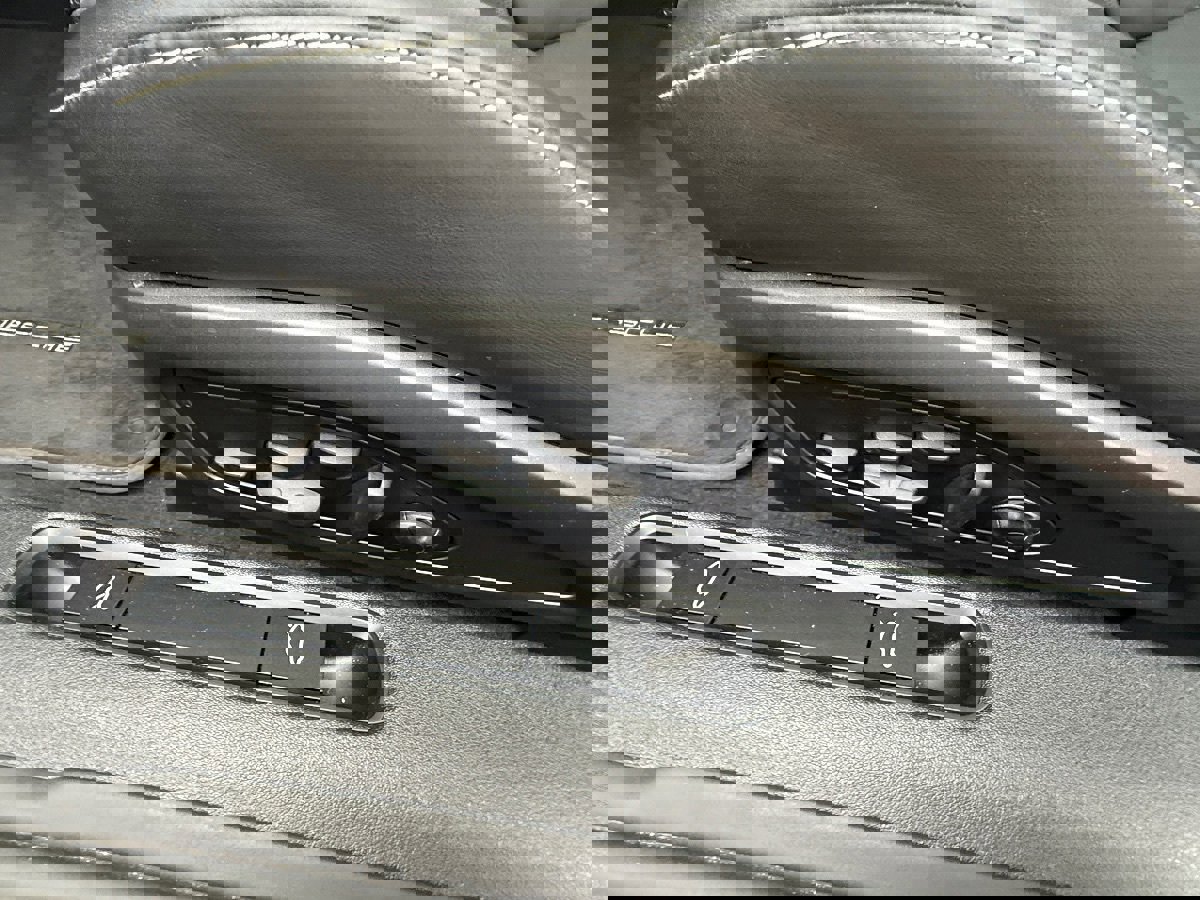 Used 2025 Porsche 911 Carrera 4 GTS image 22