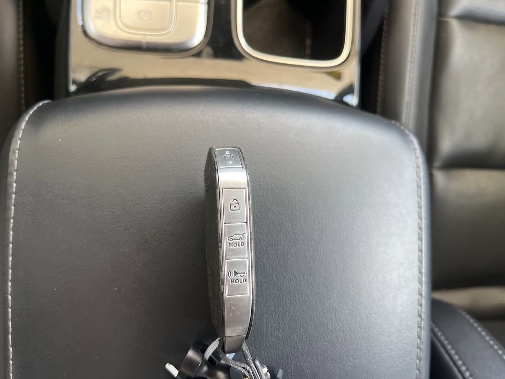 Used 2025 Kia Telluride S image 21