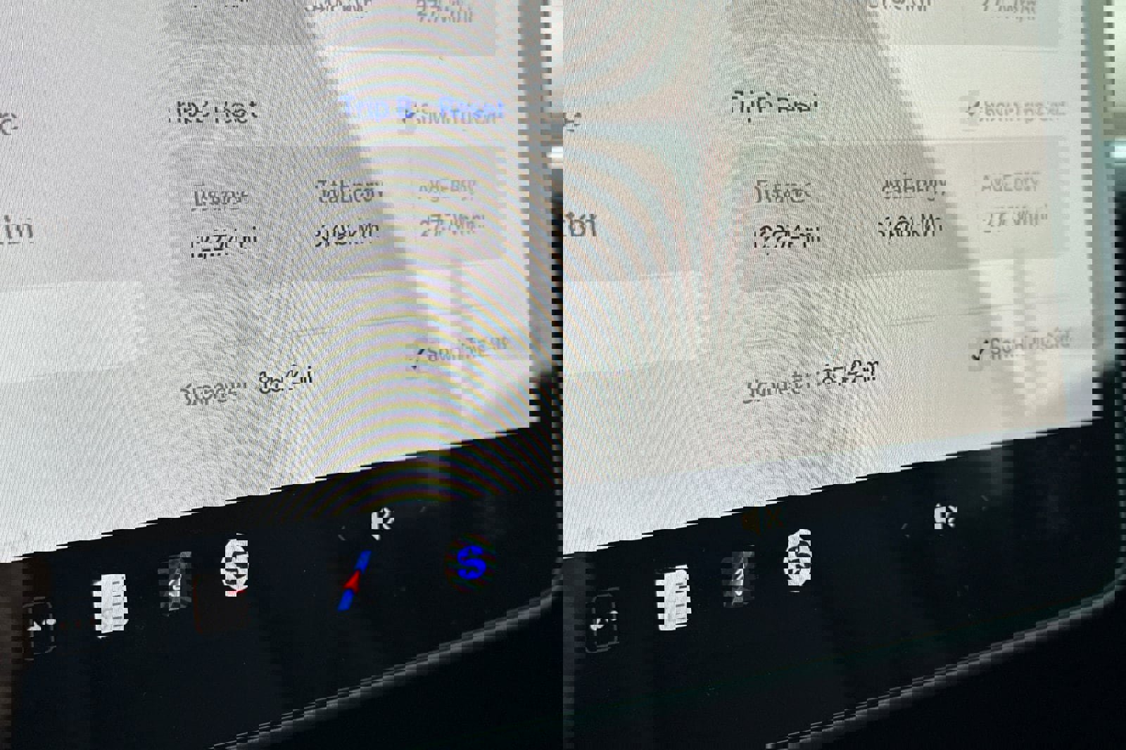 Used 2023 Tesla Model Y Long Range image 24