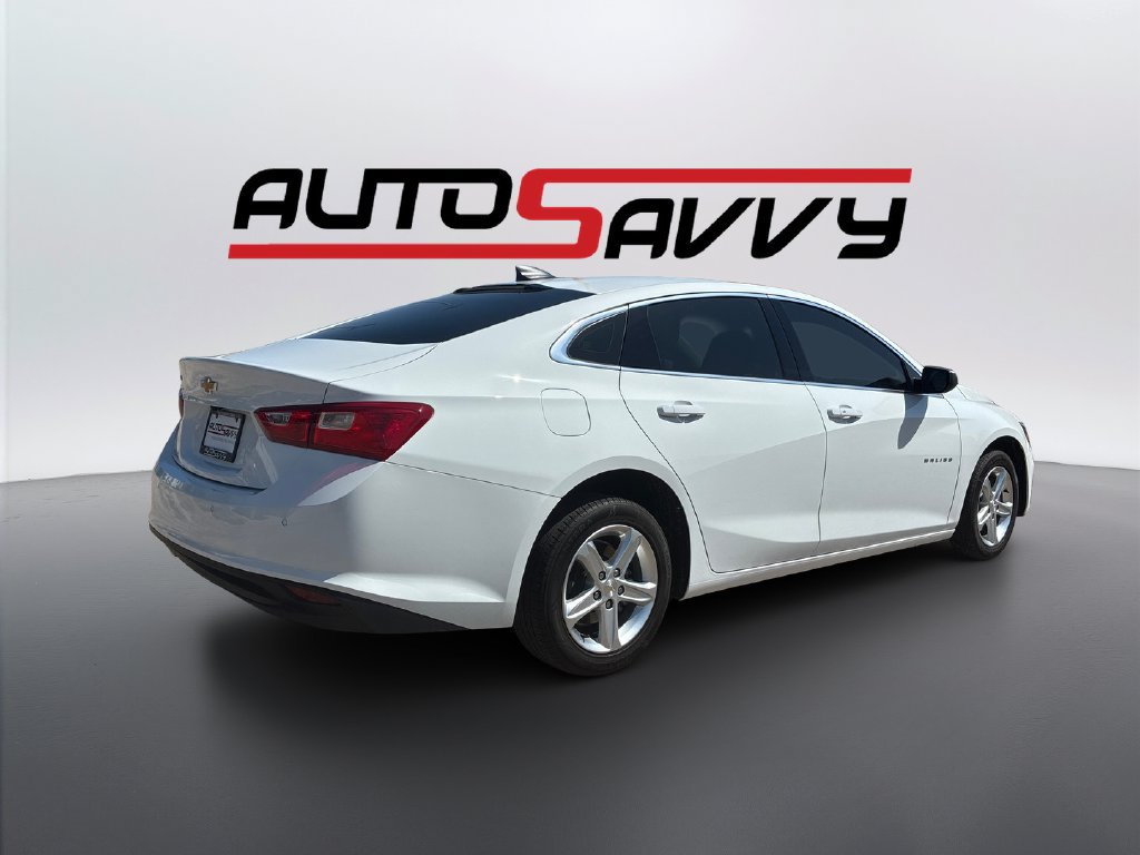 Used 2024 Chevrolet Malibu LS w/ Driver Confidence Package FWD image 5
