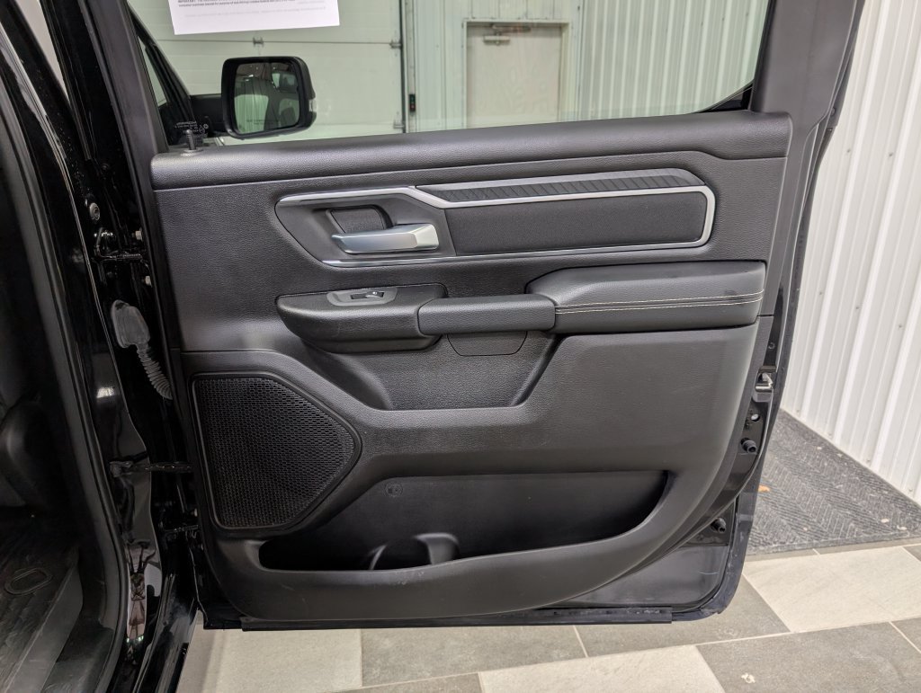 Used 2025 RAM 1500 Big Horn AWD/4WD image 27