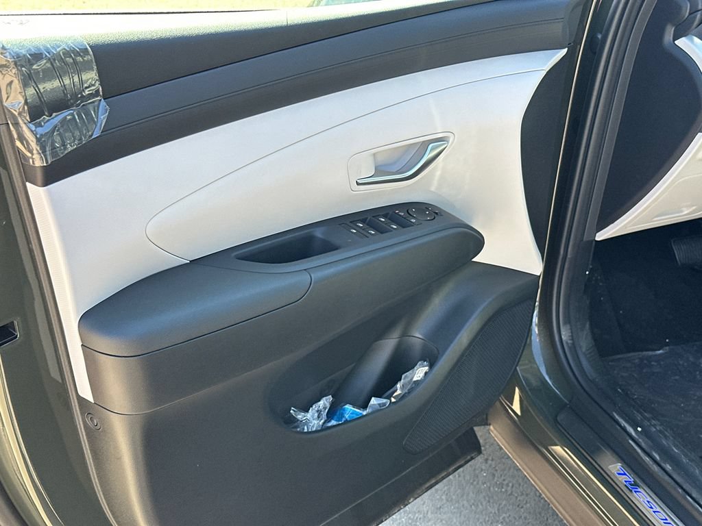 New 2026 Hyundai Tucson SEL FWD image 11