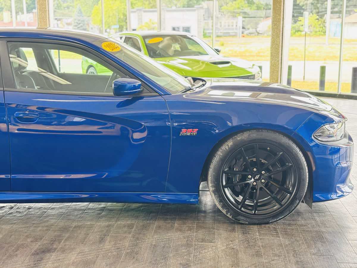 Used 2022 Dodge Charger Scat Pack w/ Dynamics Package RWD image 5