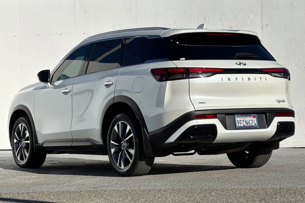 Certified 2023 INFINITI QX60 Luxe image 5