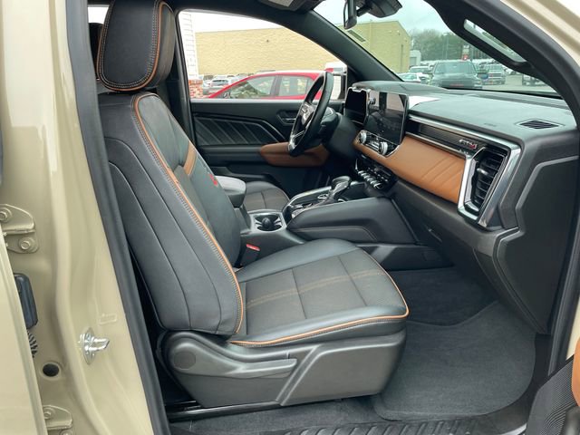 Used 2024 GMC Canyon AT4 w/ Canyon Safety Plus Package image 41