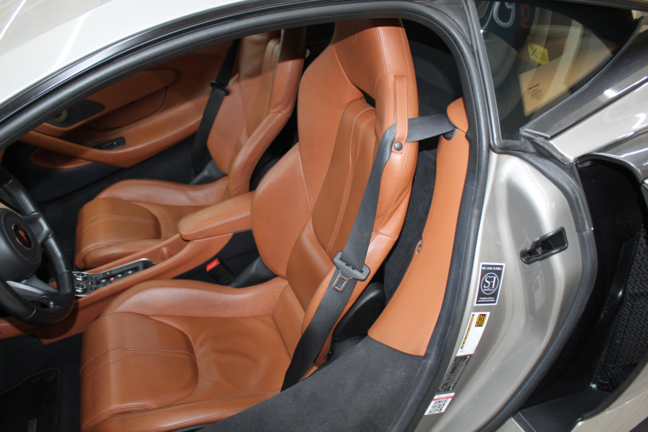 Used 2017 McLaren 570S Coupe image 16