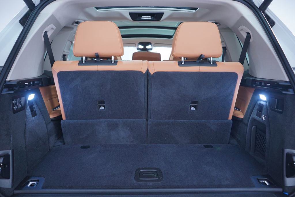 Used 2024 BMW X7 xDrive40i image 24