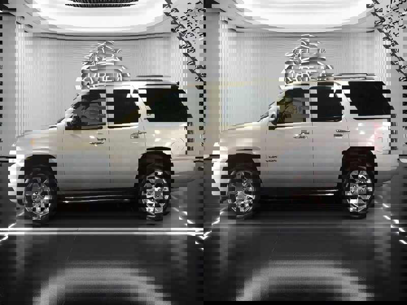 Used 2010 GMC Yukon SLT image 8