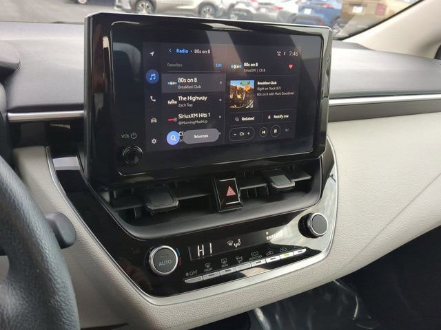 Certified 2025 Toyota Corolla LE image 10