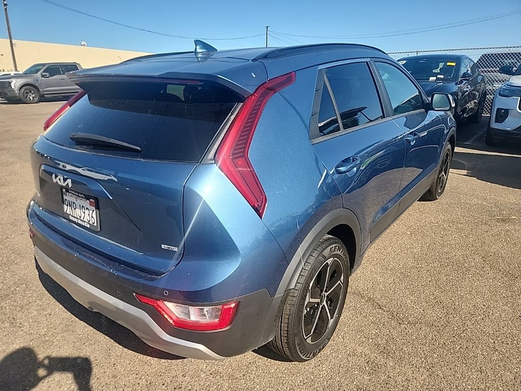 Certified 2024 Kia Niro EX FWD image 13