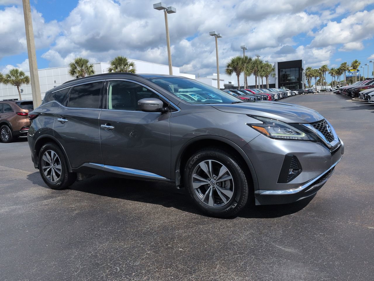 Used 2022 Nissan Murano SV AWD/4WD image 2