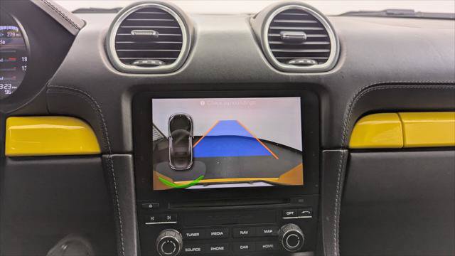Used 2018 Porsche 718 Boxster RWD image 22