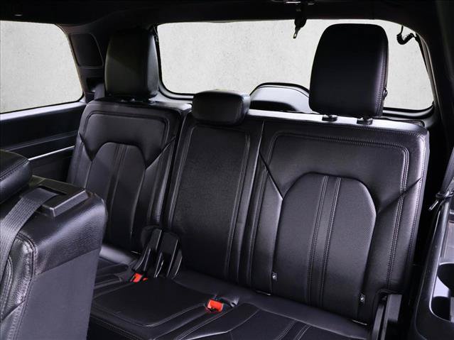 Used 2020 Ford Expedition Limited AWD/4WD image 20