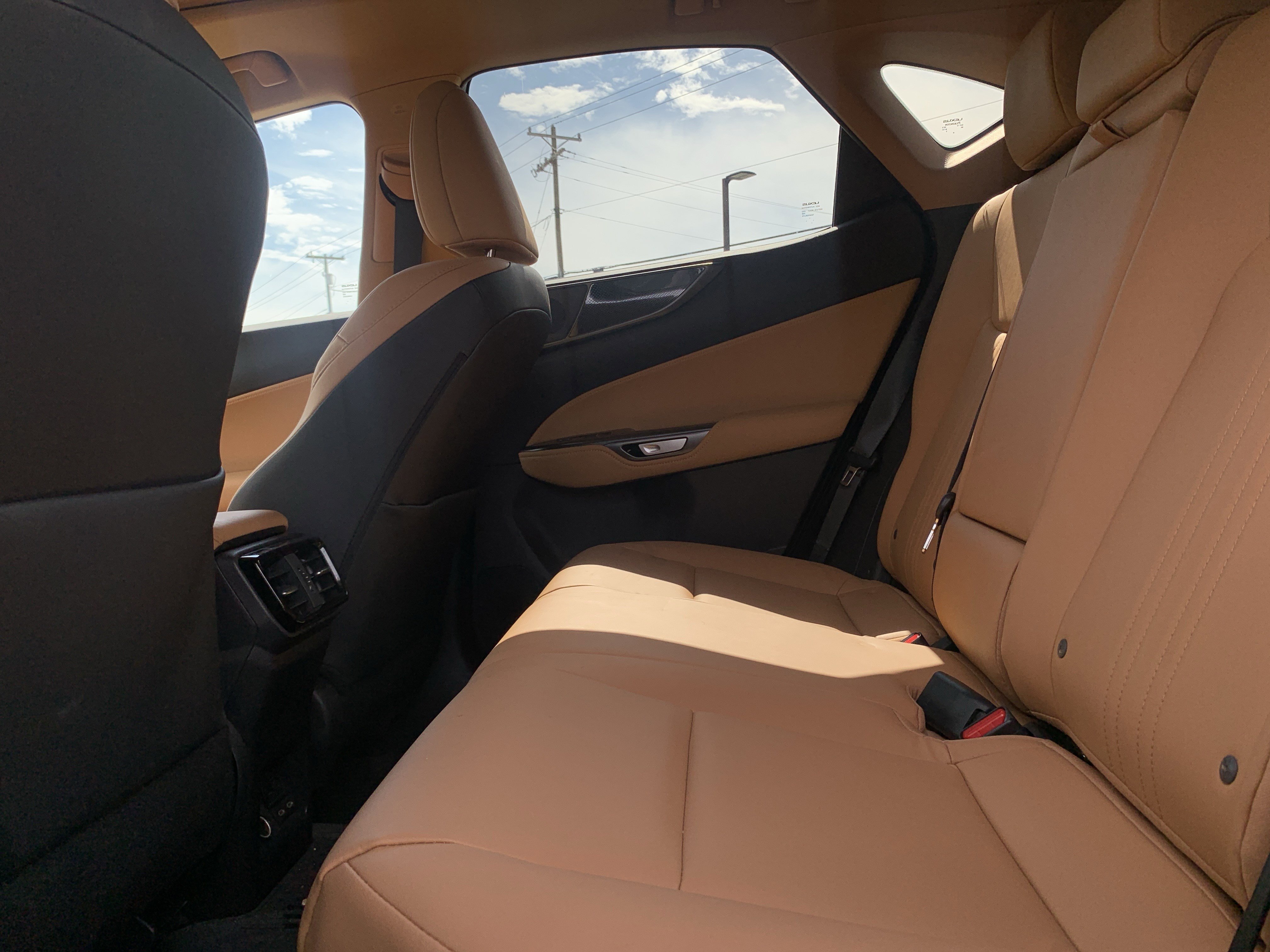 Used 2025 Lexus NX 350 AWD w/ Accessory Package (2T) image 31