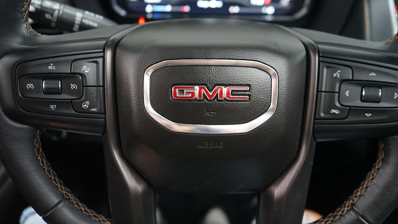 Used 2022 GMC Yukon AT4 image 20