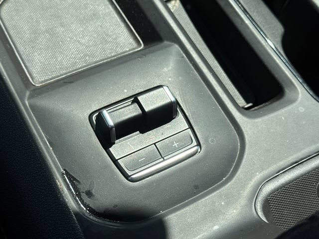 Used 2025 GMC Sierra 2500 AT4 AWD/4WD image 28