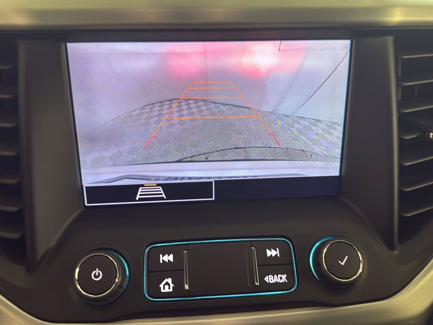 Certified 2021 GMC Acadia SLE w/ Elevation Edition FWD image 19