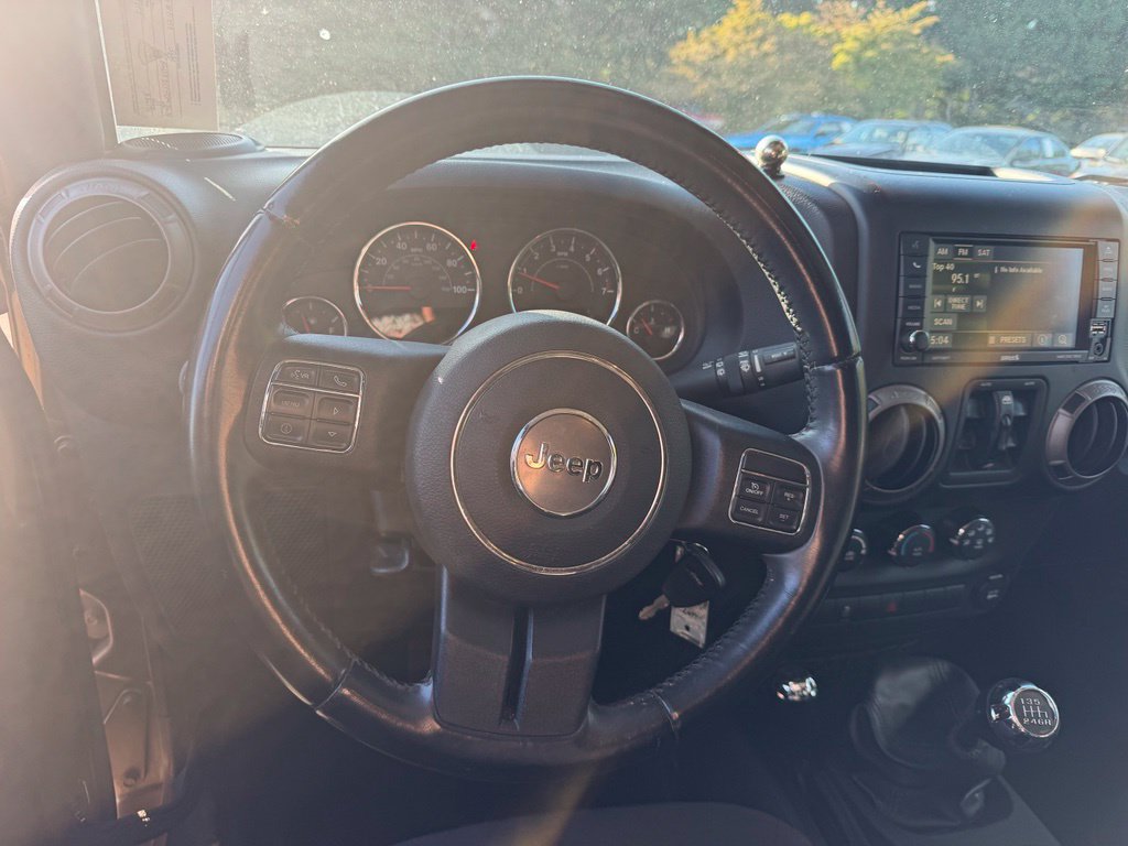 Used 2015 Jeep Wrangler Unlimited Sport w/ Quick Order Package 23S AWD/4WD image 11
