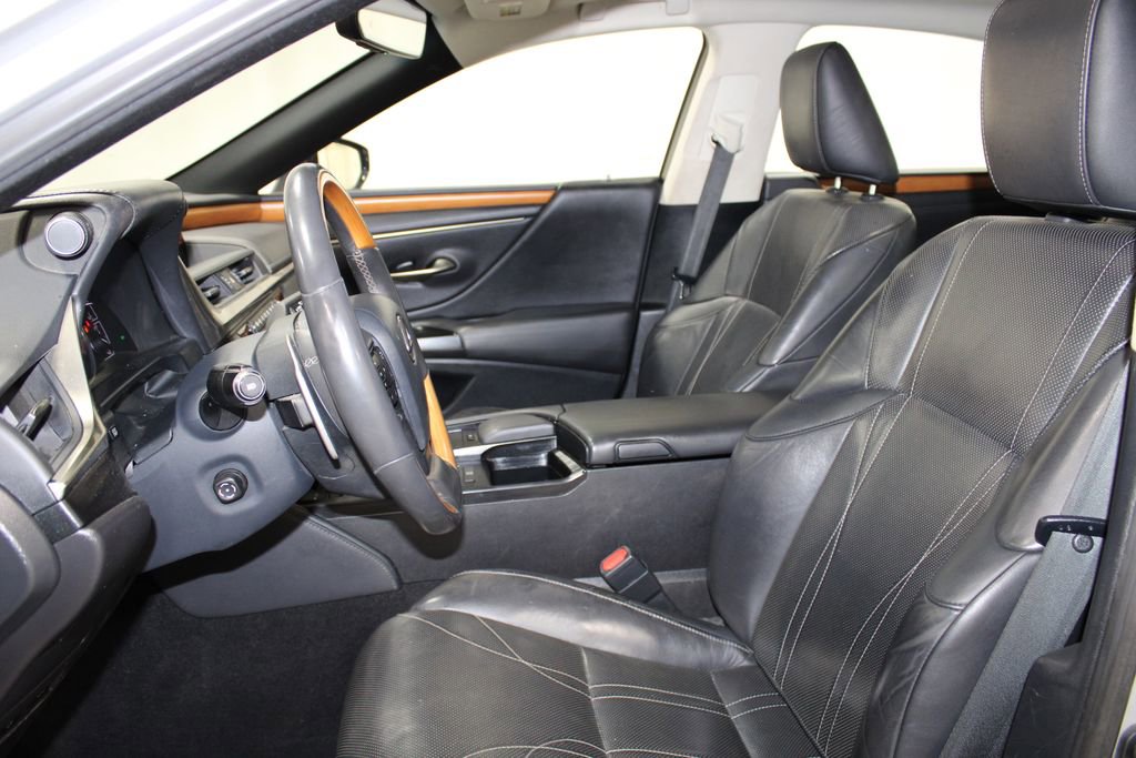 Used 2020 Lexus ES 350 Luxury image 16