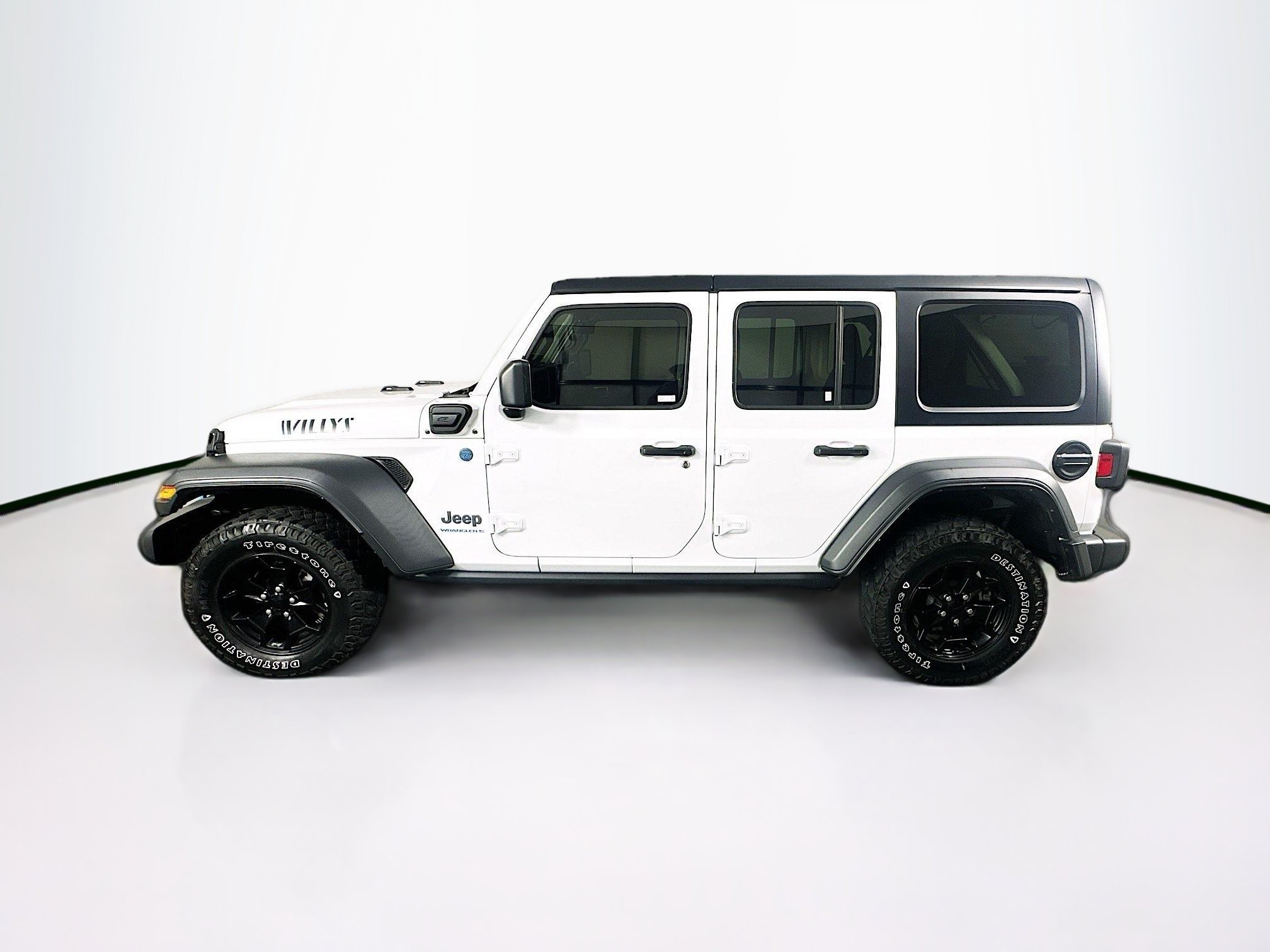 Used 2023 Jeep Wrangler Unlimited w/ Cold Weather Group AWD/4WD image 4