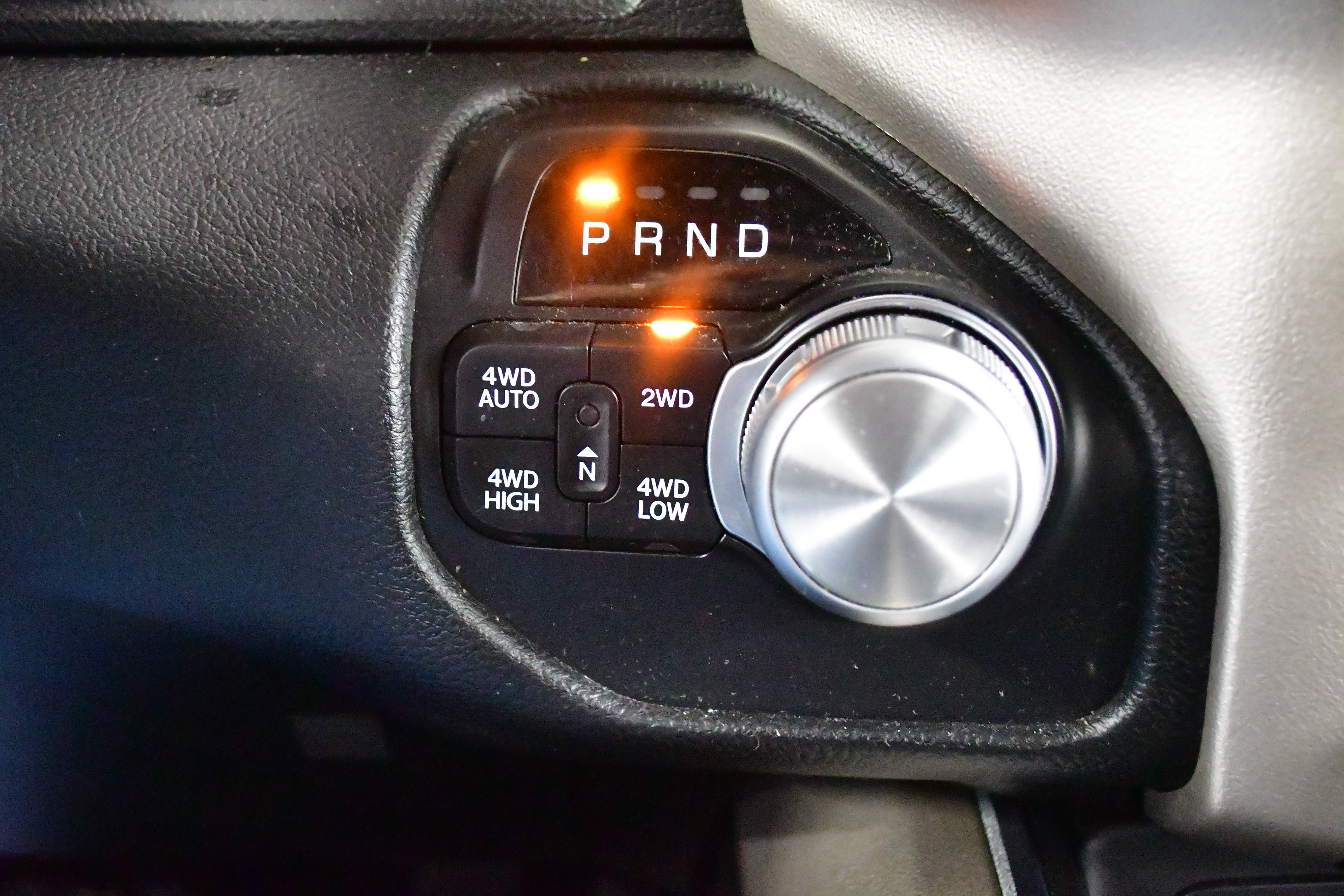 Used 2019 RAM 1500 Laramie w/ Sport Appearance Package AWD/4WD image 30