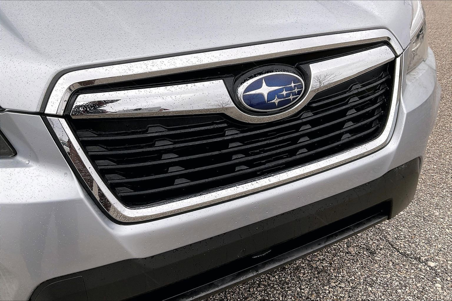 Used 2020 Subaru Forester Limited image 29