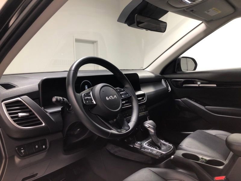 New 2025 Kia Seltos EX w/ EX Sunroof Package image 19