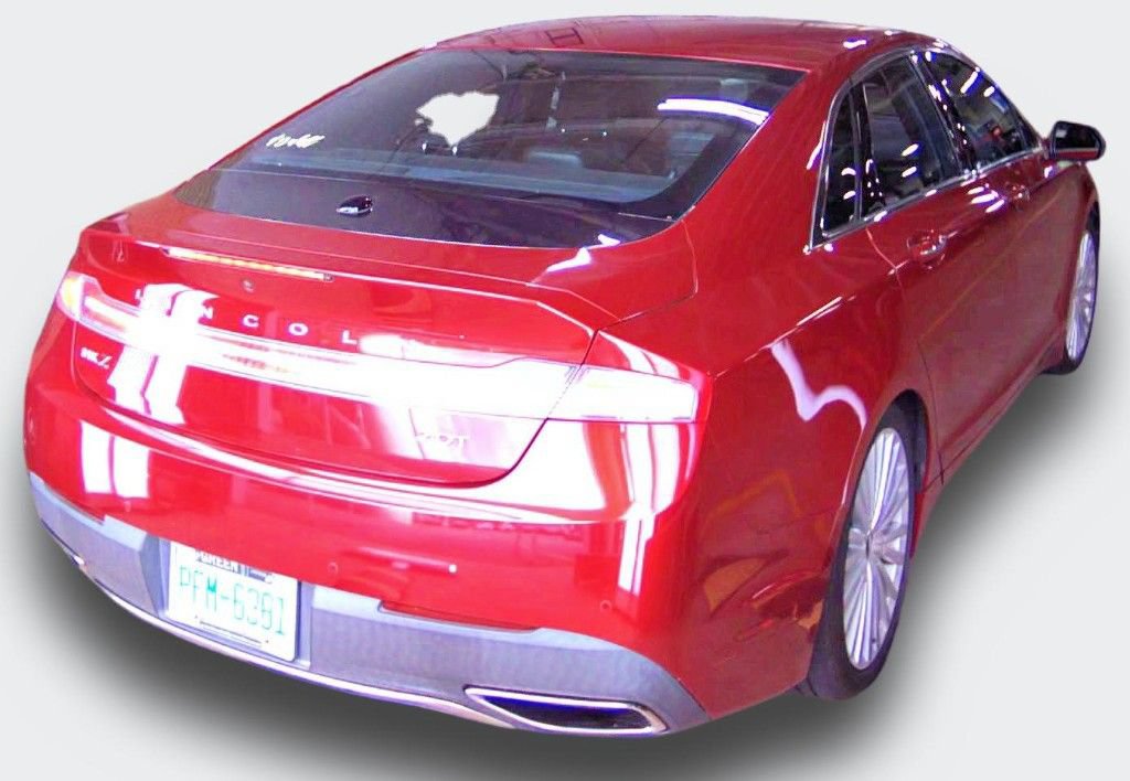 Used 2017 Lincoln MKZ Reserve FWD image 3